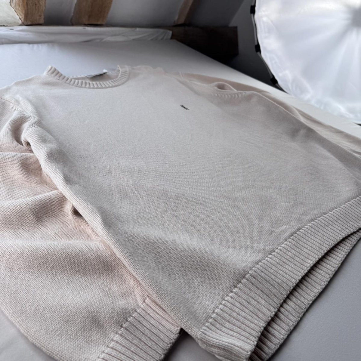 Yves Saint Laurent YSL Embroidered Logo Thick Knitted Jumper L - Threads Uncovered