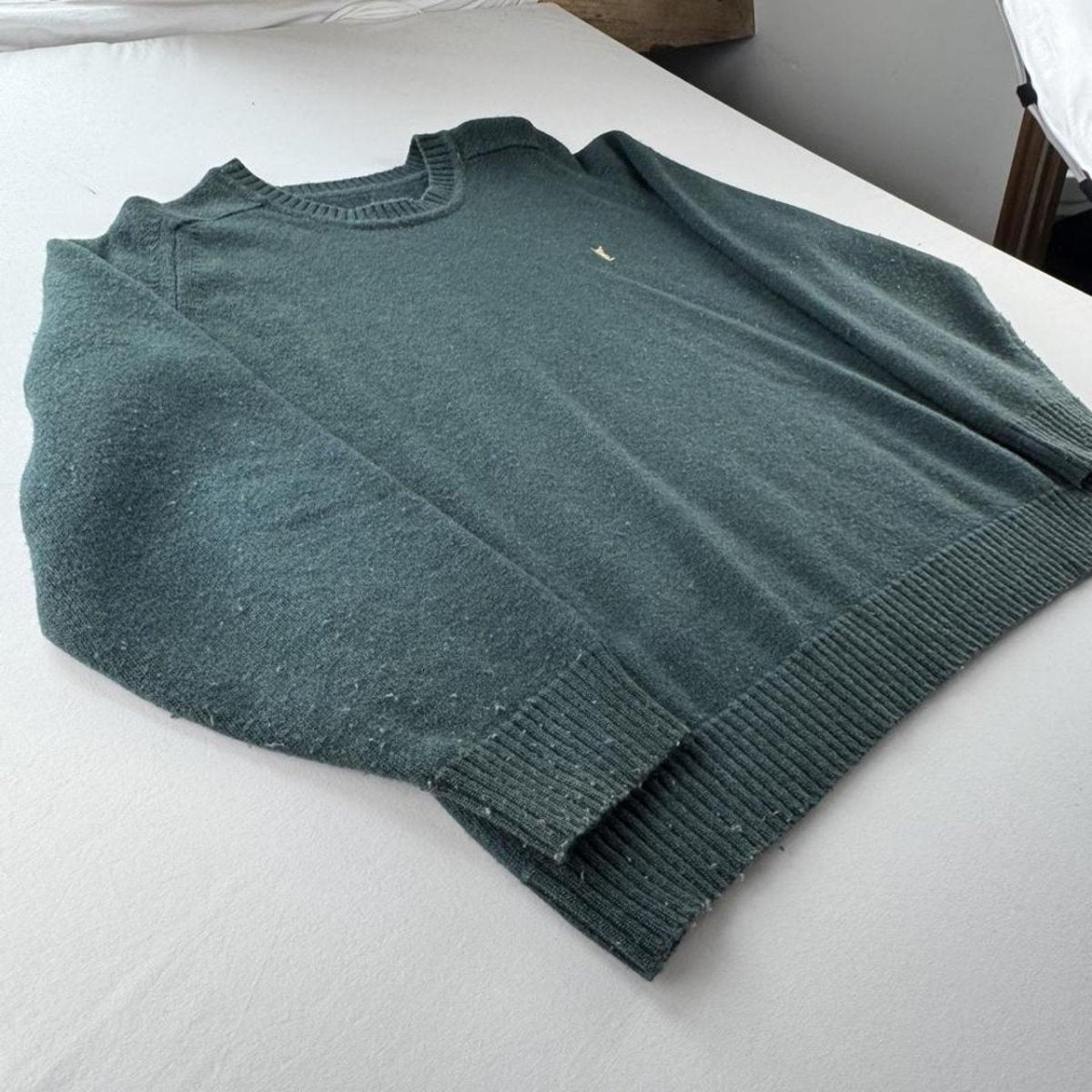 Yves Saint Laurent YSL Womens Embroidered Logo Woolen Jumper 12-14 - Threads Uncovered